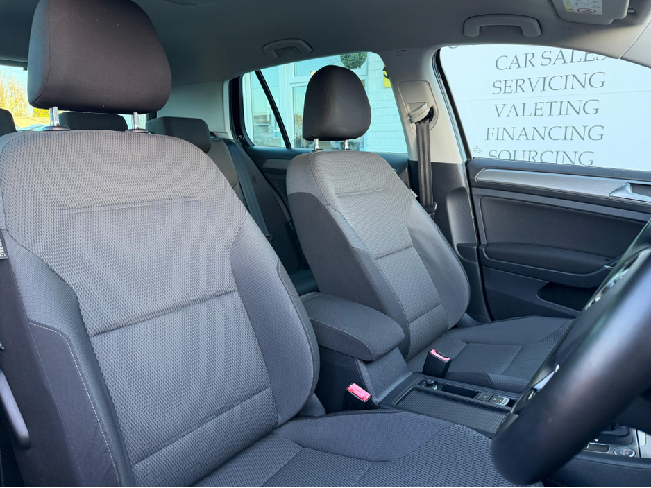 2017 Volkswagen Golf 1.2 TSI COMFORTLINE AUTO €17,450