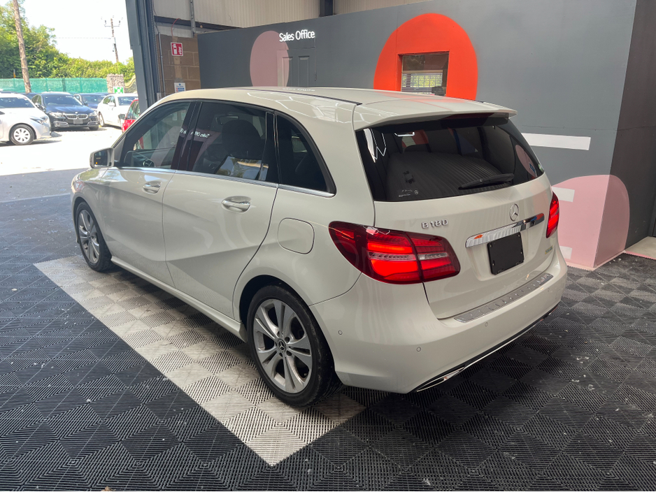2018 Mercedes-Benz B Class ONLY €19950! AUTOMATIC B180  / 58k KMs / REVERSE CAMERA / HEATED SEATS & MORE €19,950