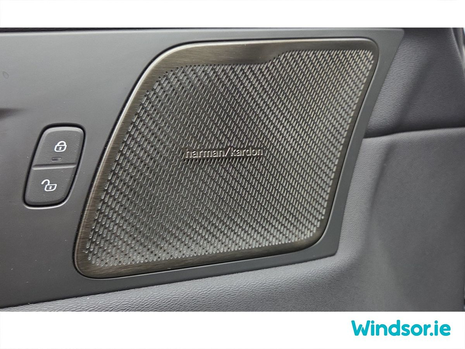 2024 Volvo XC60 Plus+ T6 Recharge AWD 350BHP Plus Twin Engine €54,495