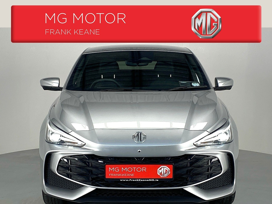 2025 MG MG3 EX-DEMO MG 3 EXCLUSIVE HEV **HALF BLACK LEATHER INTERIOR**ADAPTIVE CRUSIE CONTROL**REAR PARKING SENSORS**360 DEGREE CAMERA**BLIND SPOT DETECTION**ANDROID AUTO/APPLE CARPLAY**FINANCE ARRANGED** €24,495