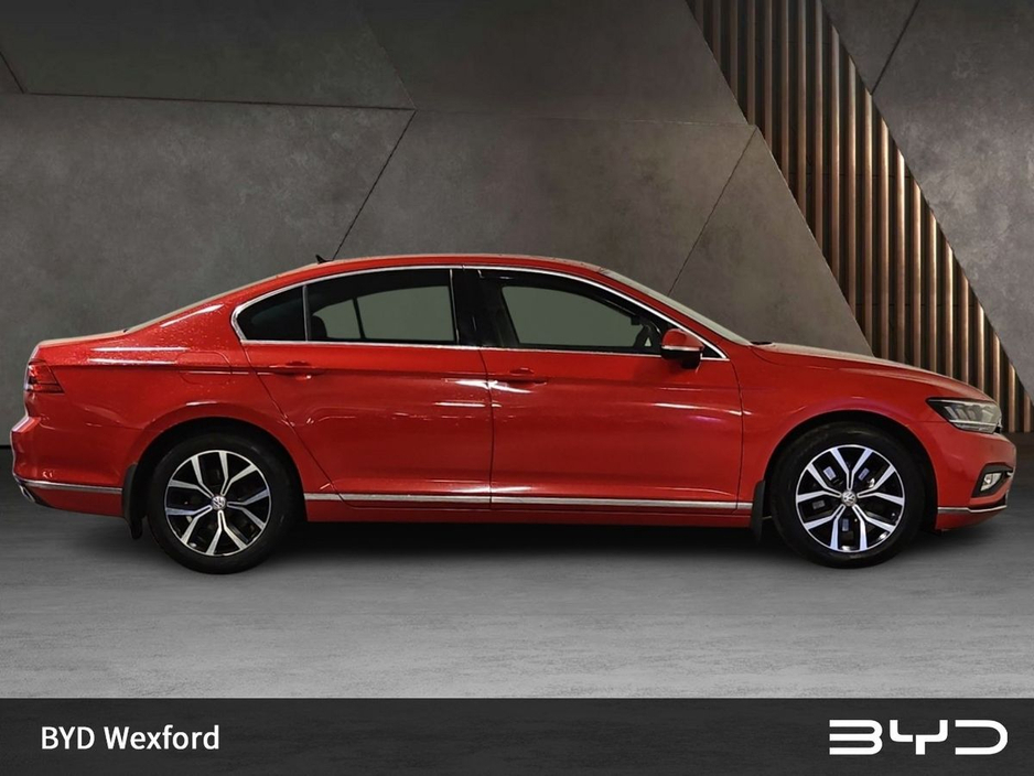 2020 Volkswagen Passat 1.6 TDI 120HP Elegance DSG €22,475