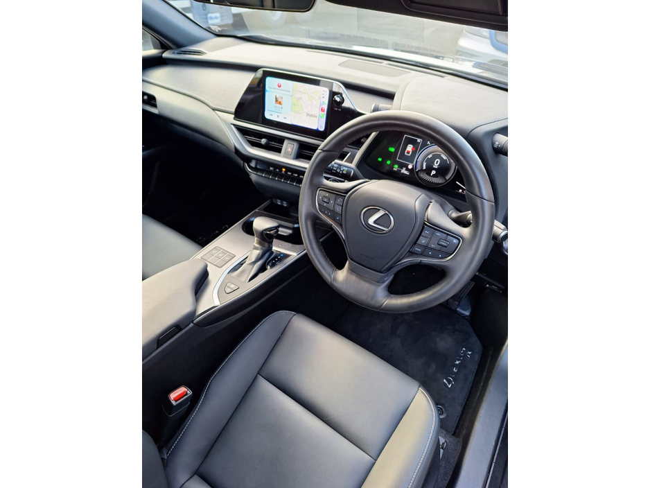 2023 Lexus UX 300 e UX 250h Dynamic €29,000
