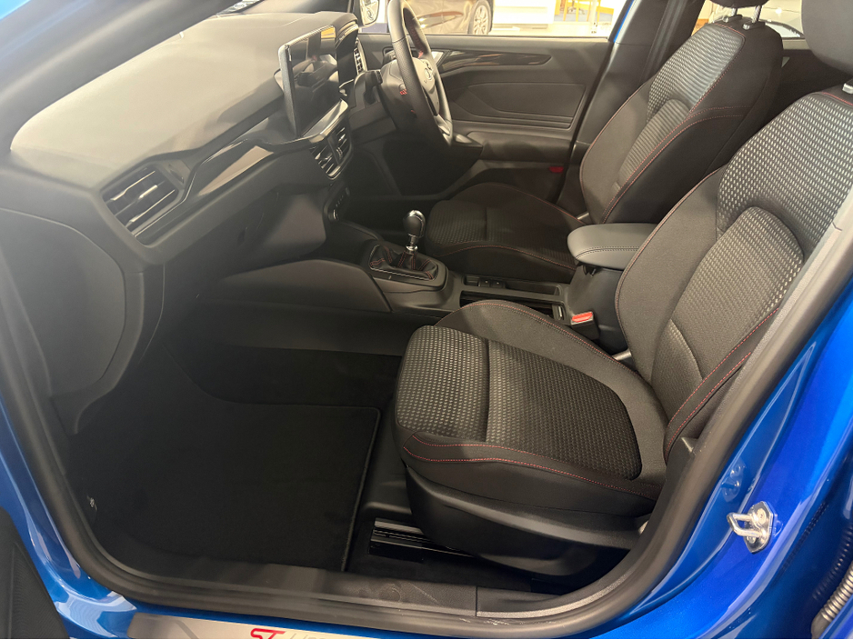2026 Ford Focus ST Line 5dr 1.0 MHEV 125PS €35,000