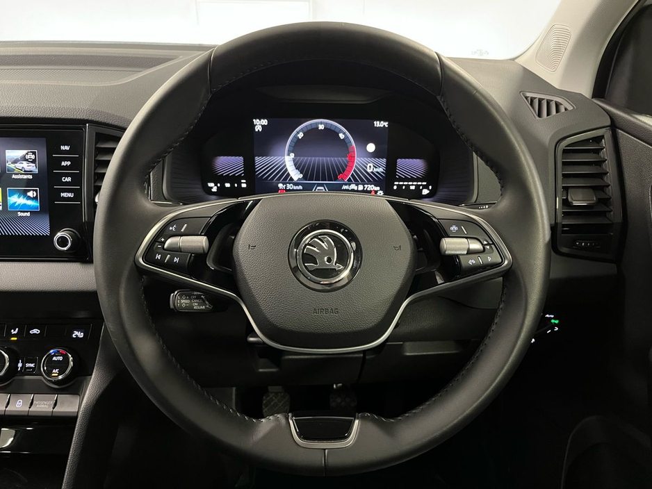 2025 Skoda Karoq Selection 2.0TDI 115BHP - Reversing Camera - Climate Control - Cruise Control - Auto Lights/Wipers - Apple CarPlay/Android Auto €36,950