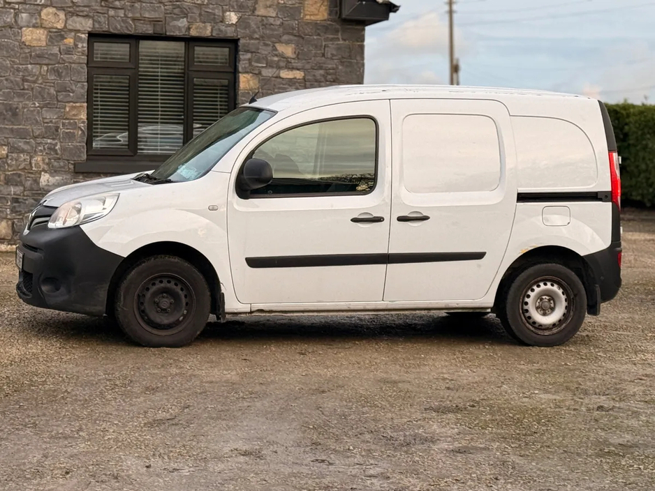 2019 Renault Kangoo Renault Kangoo 2019 1.5D LOW KM NEW NCT €5,550