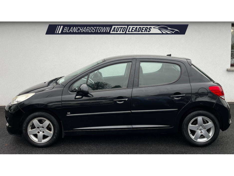 2011 Peugeot 207 1.4 SE 94 BHP LOW KM €2,900