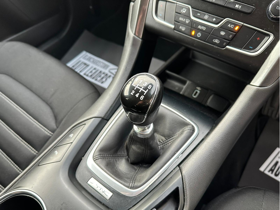 2019 Ford Mondeo 2.0 TDCI ZETEC 150PS NAV SERVICE HISTORY €13,649