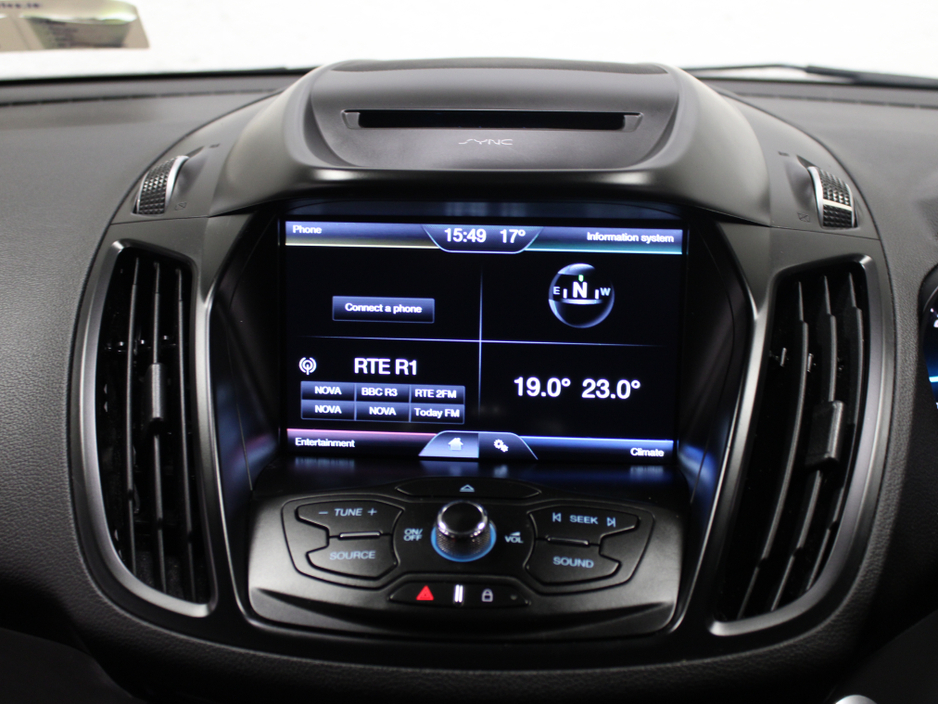 2017 Ford Kuga TITANIUM 2.0 TD 120 S6 M6 F 5DR FWD €14,950