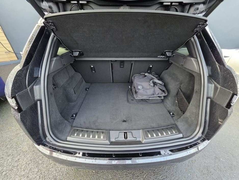 2025 Land Rover Range Rover Evoque SE Dynamics P270e 4WD €59,895