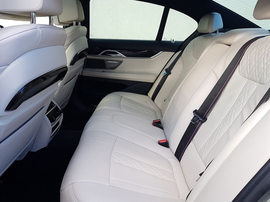 2019 BMW 7 Series 730d M Sport €54,995