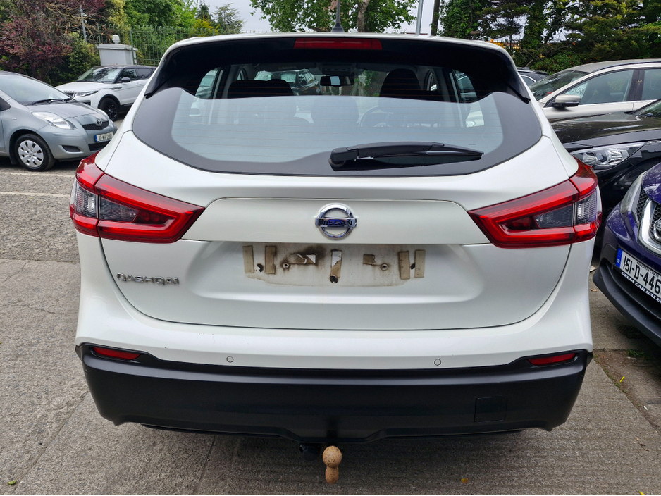 2018 Nissan Qashqai ACENTA 1.5 DCI 110BHP NCT 05/27 FINANCE AVAILABLE @ €57 PER WEEK 2 KEYS/ BLUETOOTH/ CRUISE CONTROL/ USB/ AUX/ ELECTRONIC HANDBRAKE/ HISTORY CHECKED €12,700