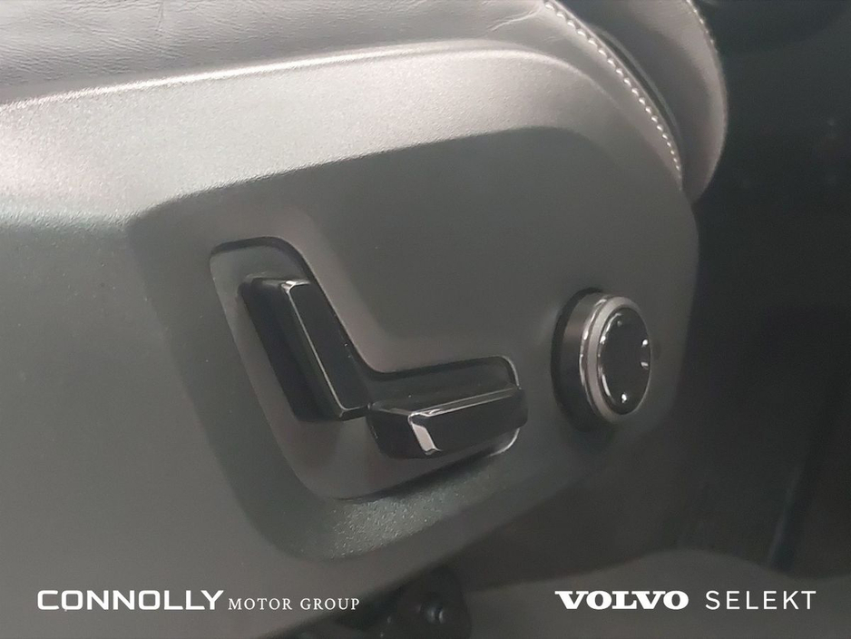 2025 Volvo XC60 Plus Black Ed T6 PHEV €573pm €65,495