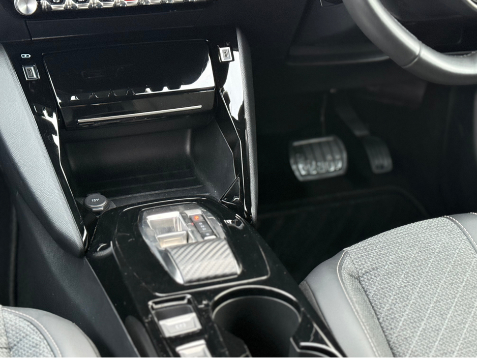 2024 Peugeot 2008 ALLURE - ELECTRIC - AUTO - 12M WARRANTY - CAR: 1601