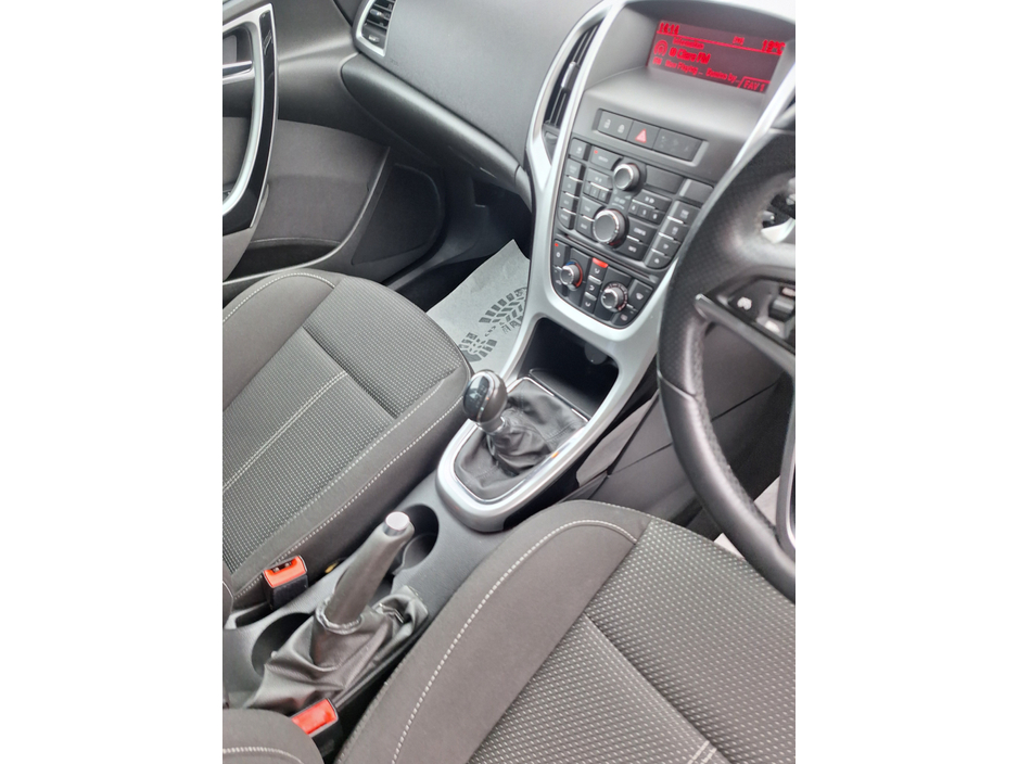 2014 Opel Astra SRI 1.7 CDTI 110PS 5DR €7,750