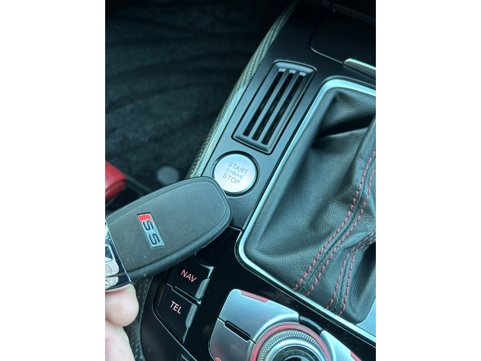 2012 Audi S5  €21,950