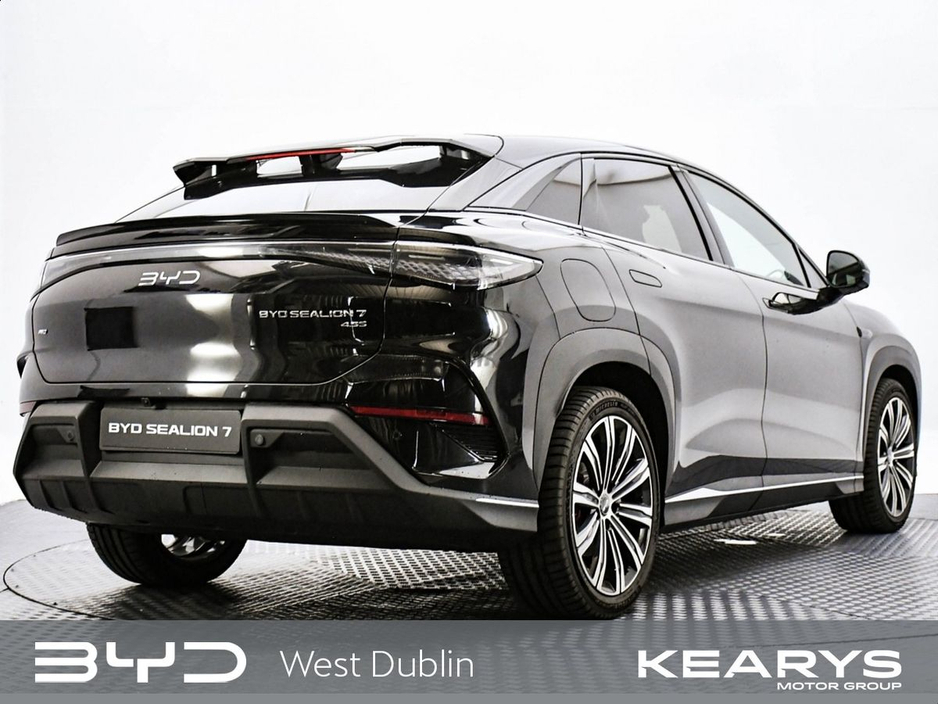 2026 BYD Sealion 7 Order your 261 Sealion 7 Comfort Black today!