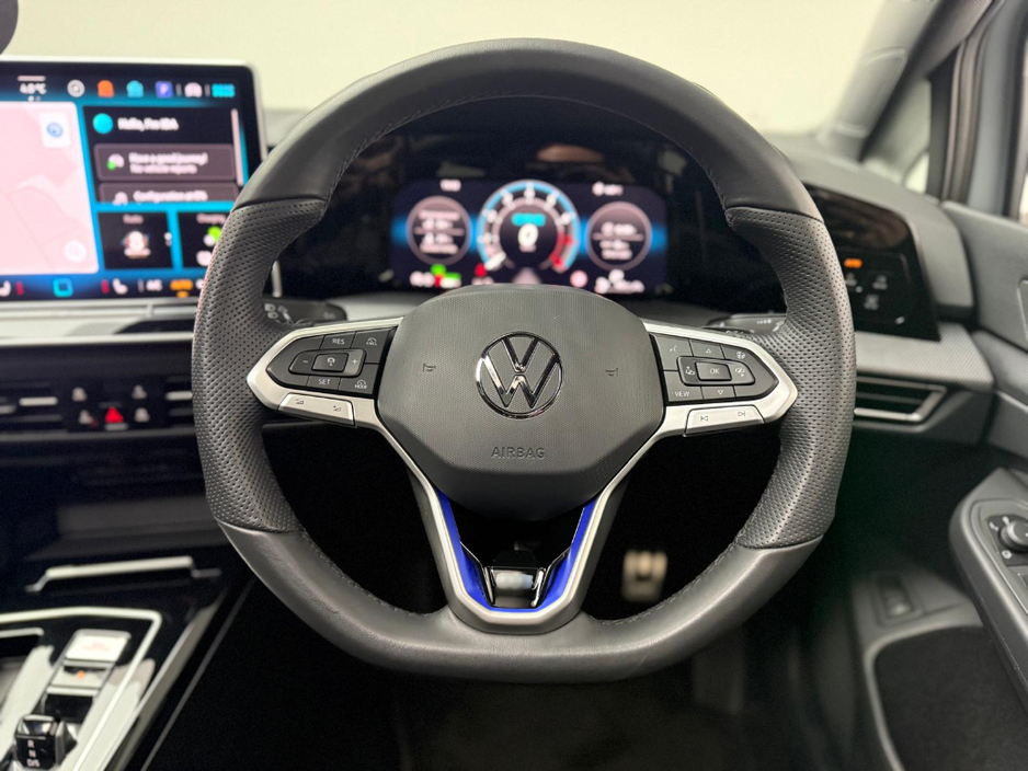 2025 Volkswagen Golf GTE 1.5 PHEV 272HP DSG *PAN ROOF* €47,990