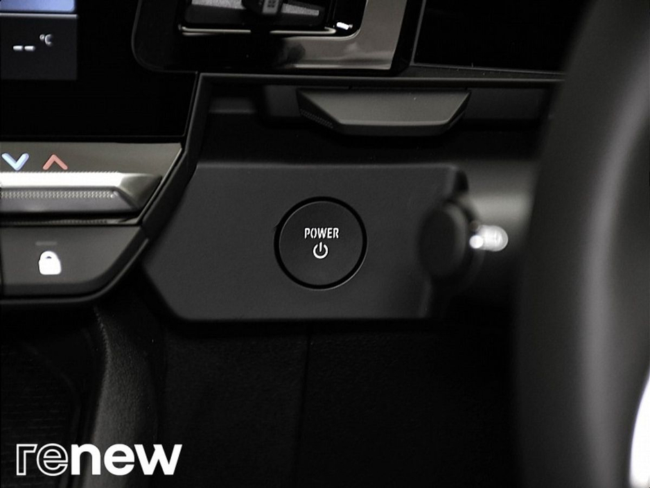 2023 Renault Megane E-Tech Techno EV60, 2 Tone €26,900