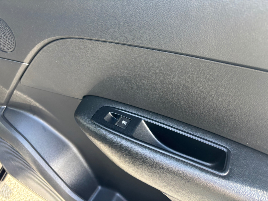 2022 Renault Arkana ICONIC TCE 140 AUTO EDC 5DR AU €21,499