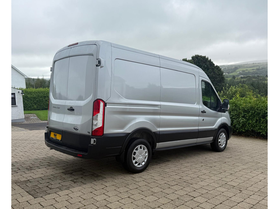2021 Ford Transit MWB 2.0 EBL 290 L2H2 €21,250
