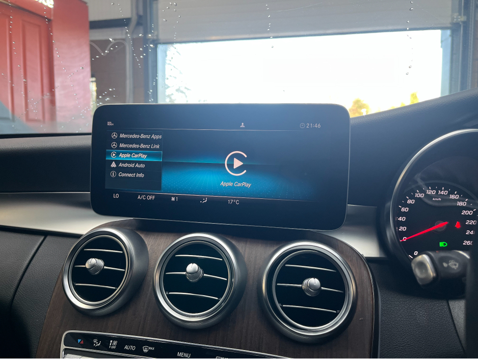 2018 Mercedes-Benz C Class ONLY €22950! 2018 MERCEDES C CLASS C220d AUTOMATIC / HEATED & MEMORY SEAT / REVERSE CAMERA / CRUISE CONTROL / APPLE CARPLAY €22,950