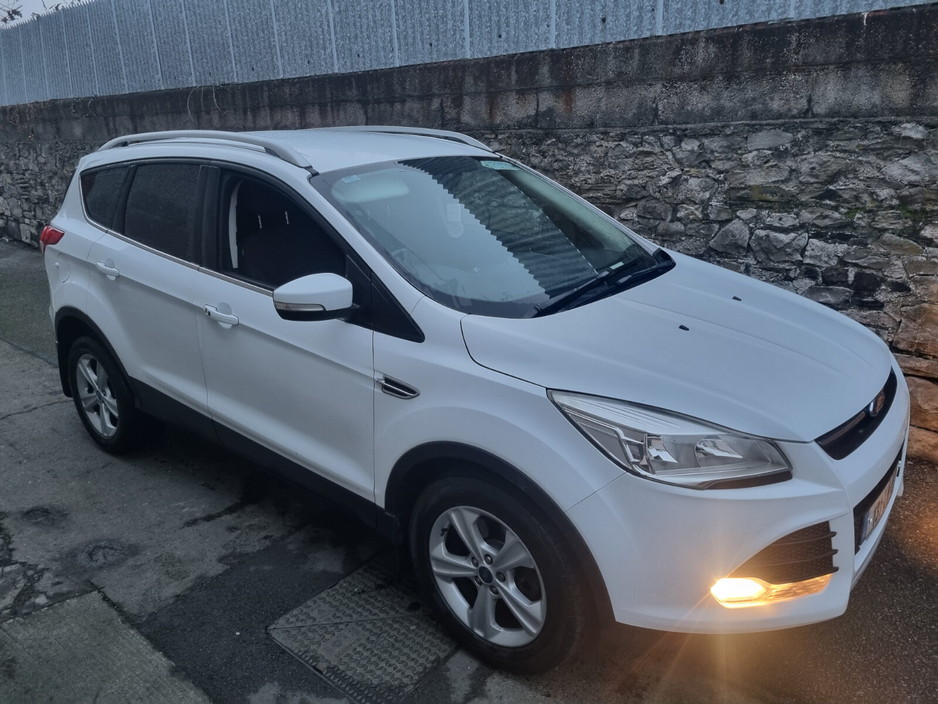 2013 Ford Kuga 2.0TDCI 140PS Zetec €5,799