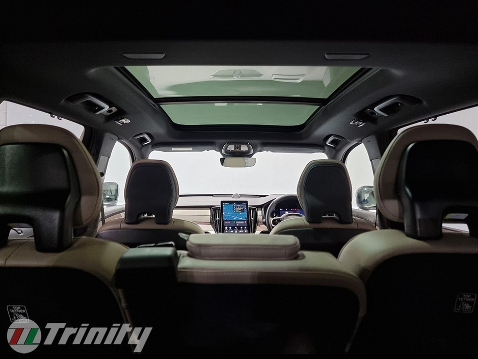 2025 Volvo XC90 * ULTRA * T8 2.0 PHEV * AWD * AUTOMATIC * STUNNING SUV * TRINITY VOLKSWAGEN *