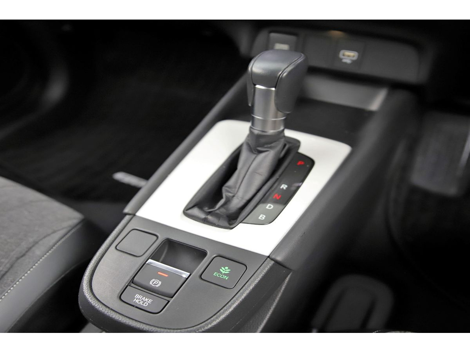 2020 Honda Fit 1.5 HEV E-CVT *CARPLAY*ANDROID*REVERSE CAM*PARK SENSORS* €16,280