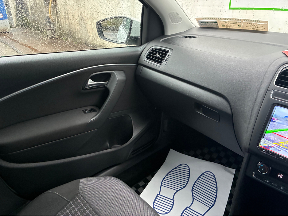 2017 Volkswagen Polo 1.2i TSI Petrol Automatic Comfortline €14,500