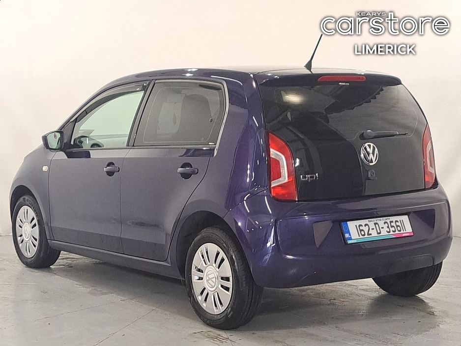 2016 Volkswagen up! 1.0 75BHP Up! Take €11,380