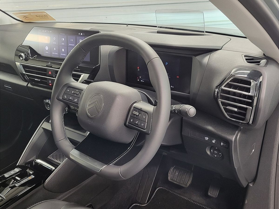 2025 Citroen C4 MAX Hybrid From €103 Per Week €35,925