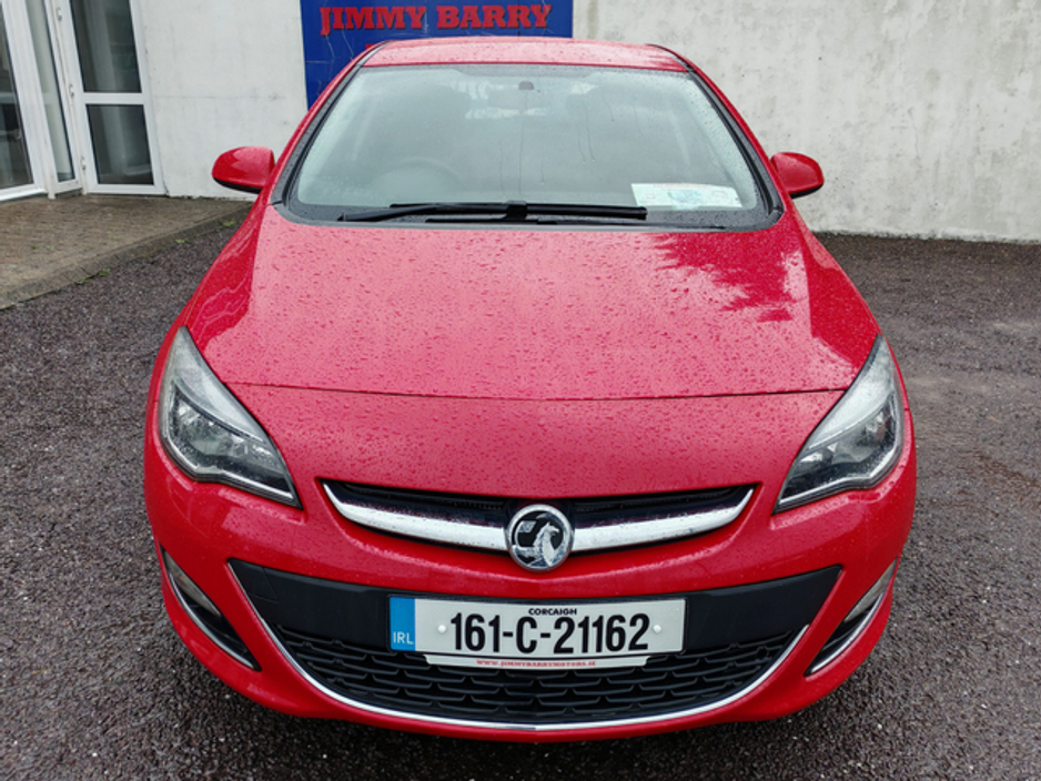 2016 Vauxhall Astra 1.6 I VVT SRI 115PS 5DR €7,800