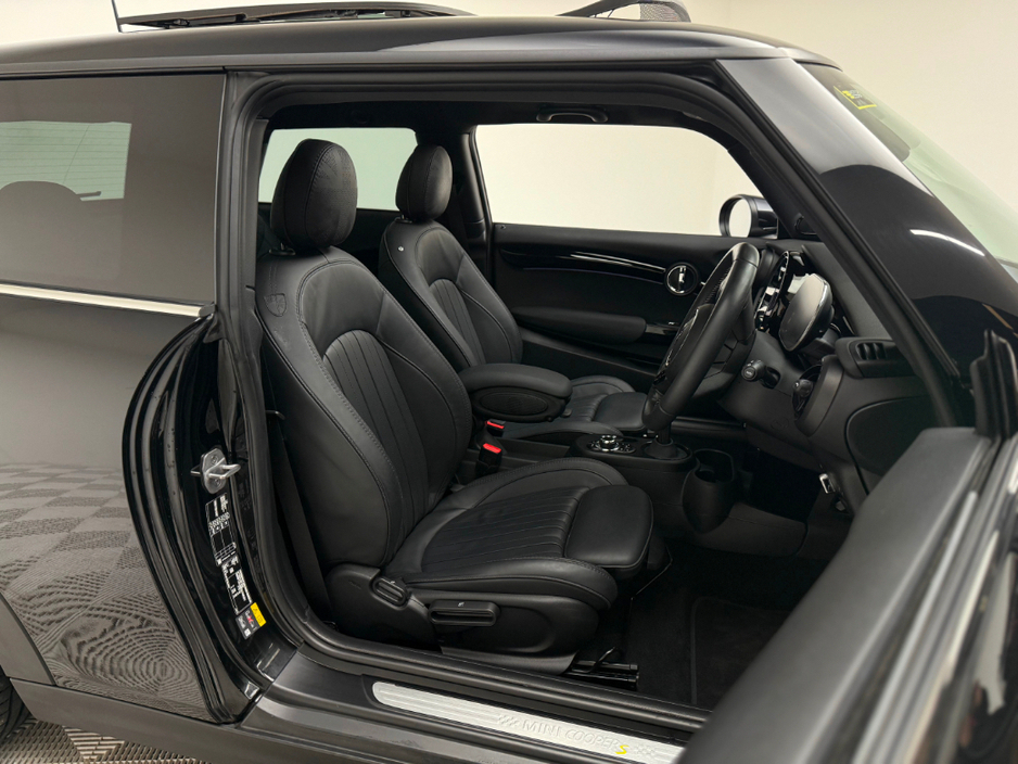 2023 MINI Cooper S ELECTRIC LEVEL 3 €25,990