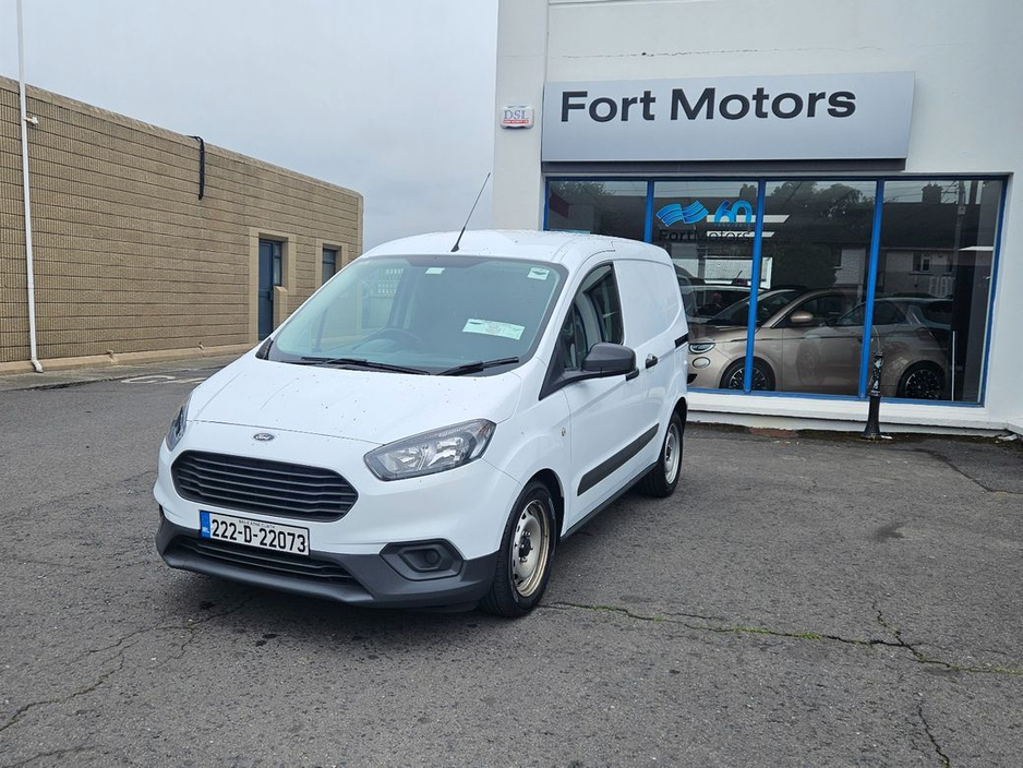 2022 Ford Transit Courier Base 1.5TD 75PS Manual €11,000