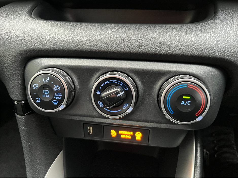 2022 Toyota Yaris LUNA 1.0 PETROL MANUAL //REVERSE CAMERA// €15,950