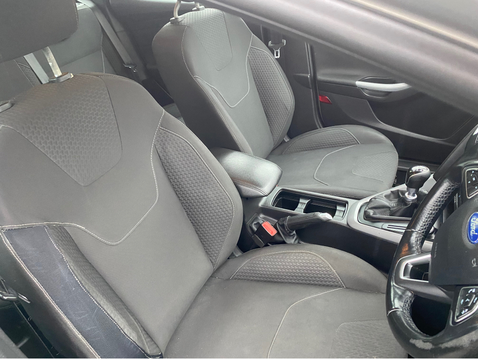 2015 Ford Focus ZETEC 1.6 TDCI 95PS 4DR €9,500