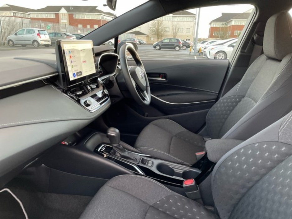 2025 Toyota Corolla 5dr Hatchback - LUNA - Save EUR 5,000 - 1.8 Hybrid - Automatic - Road Tax EUR 180 // Remote Central Locking // Front Electric Windows // Rear Electric Windows // Electric Mirrors // Heated Mirrors €30,695