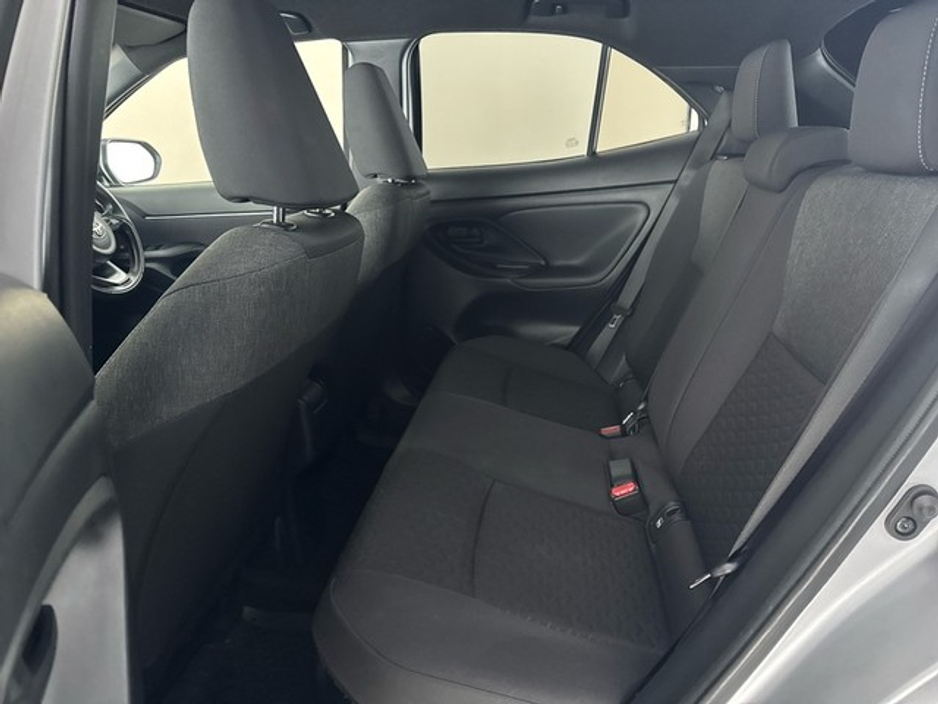 2023 Toyota Yaris Cross  €28,450