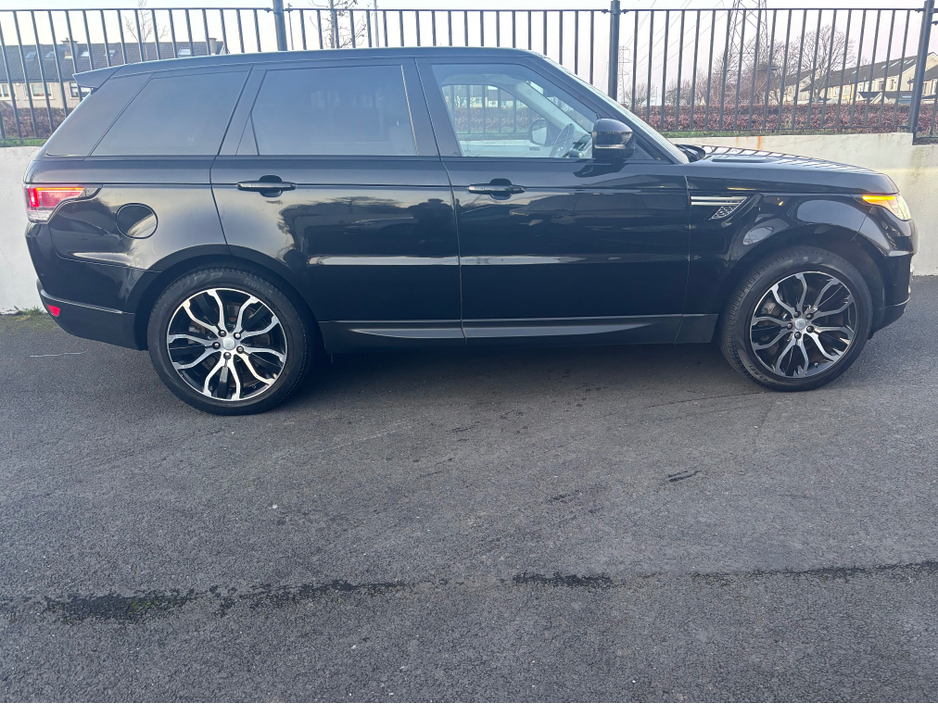 2017 Land Rover Range Rover Sport 3.0 SDV RR SDV6 HSE 5DR €29,995