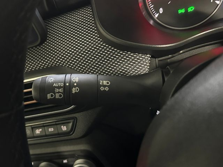 2023 Dacia Sandero Stepway Journey Automatic 1.0 Petrol €18,800