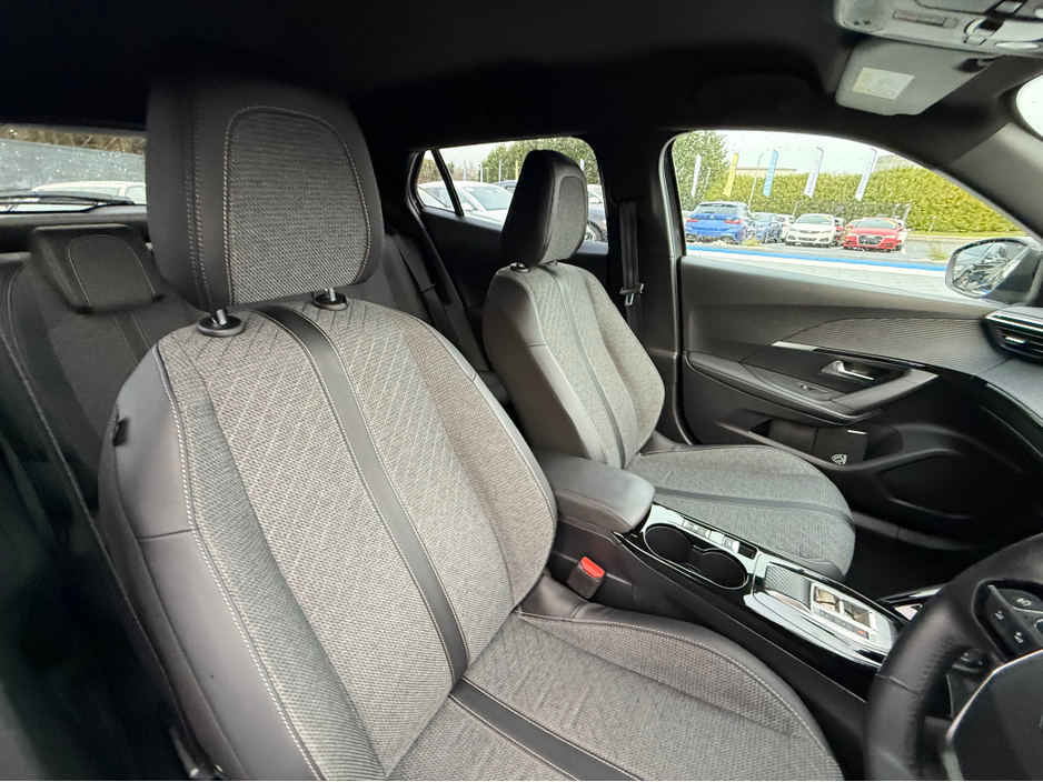 2024 Peugeot 2008 ALLURE - ELECTRIC - AUTO - 12M WARRANTY - CAR: 1601