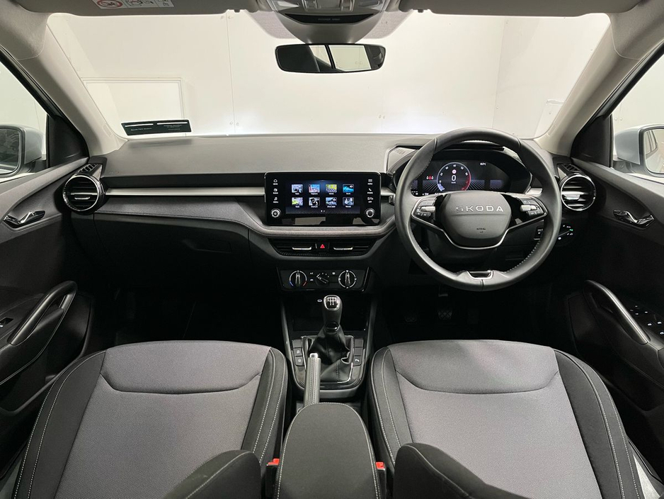 2025 Skoda Fabia Selection 1.0MPI 80BHP - Reversing Camera - Air-Conditioning - Cruise Control - Auto Lights/Wipers - Apple CarPlay/Android Auto €23,950
