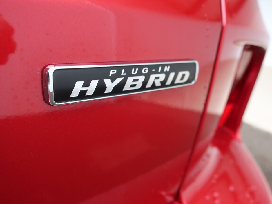 2022 Ford Kuga 2.5 Duratec 225PS PHEV ST-Line Auto €32,995