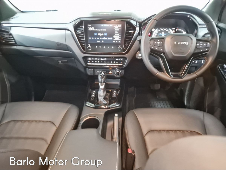 2026 Isuzu D-MAX LSE