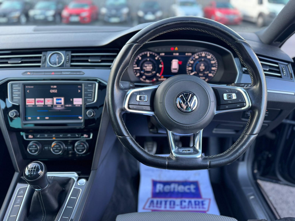 2017 Volkswagen Passat R-LINE TOP SPEC NCT 05/27 €14,499