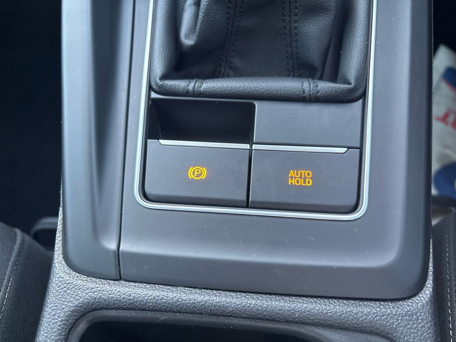 2024 Volkswagen Golf 1.0 TSI 110HP Life €24,975