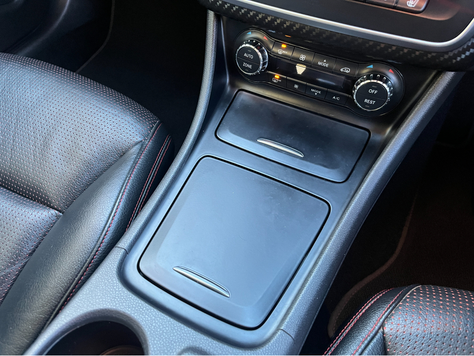 2013 Mercedes-Benz A Class A180 AMG AUTOMATIC 1.6 PETROL //HIGH SPEC//LOW MILES//FULL LEATHER ELECTRIC HEATED MEMORY SEATS//REVERSE CAMERA// €12,950