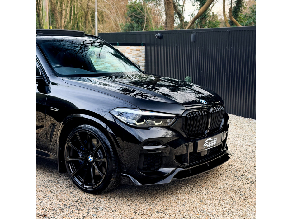 2021 BMW X5 2021 (212)  BMW X5 45E MSPORT 390BHP €46,999