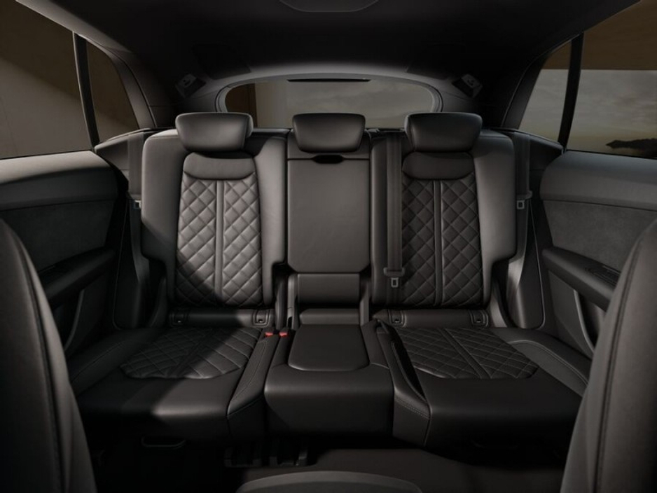 2026 Audi Q8 e-tron SUV COMPETITION 60TFSI E QUATTRO AUTOMATIC €123,804