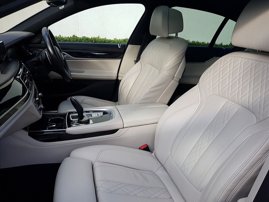 2019 BMW 7 Series 730d M Sport €54,995